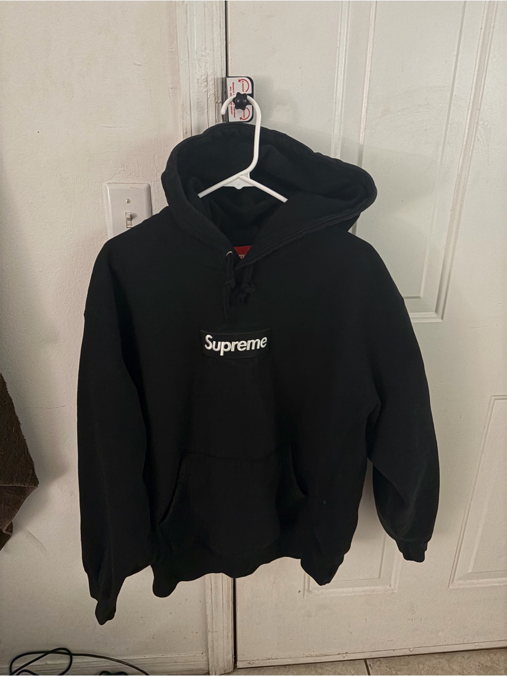 Supreme Black Hoodie Box Logo